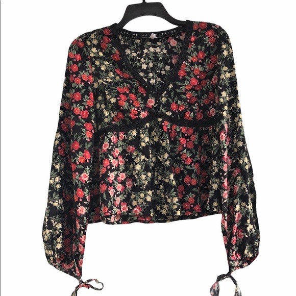 Patrons of Peace size small black floral boho top - Picture 2 of 6